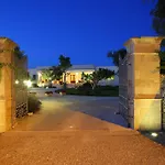 Willaria Farm stay *