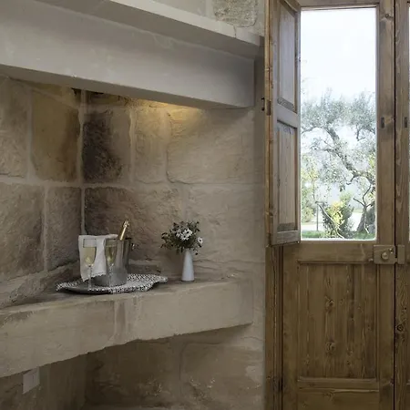 Willaria Lantgård *